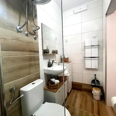 Apartment Diskretni Sarm Discreet Charm, Senjak Belgrade