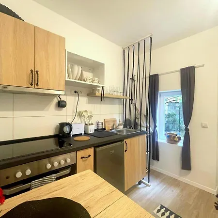 Apartment Diskretni Sarm Discreet Charm, Senjak